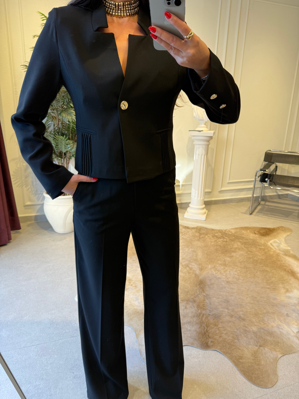 Siyah Asimetrik Yaka Blazer Ceket