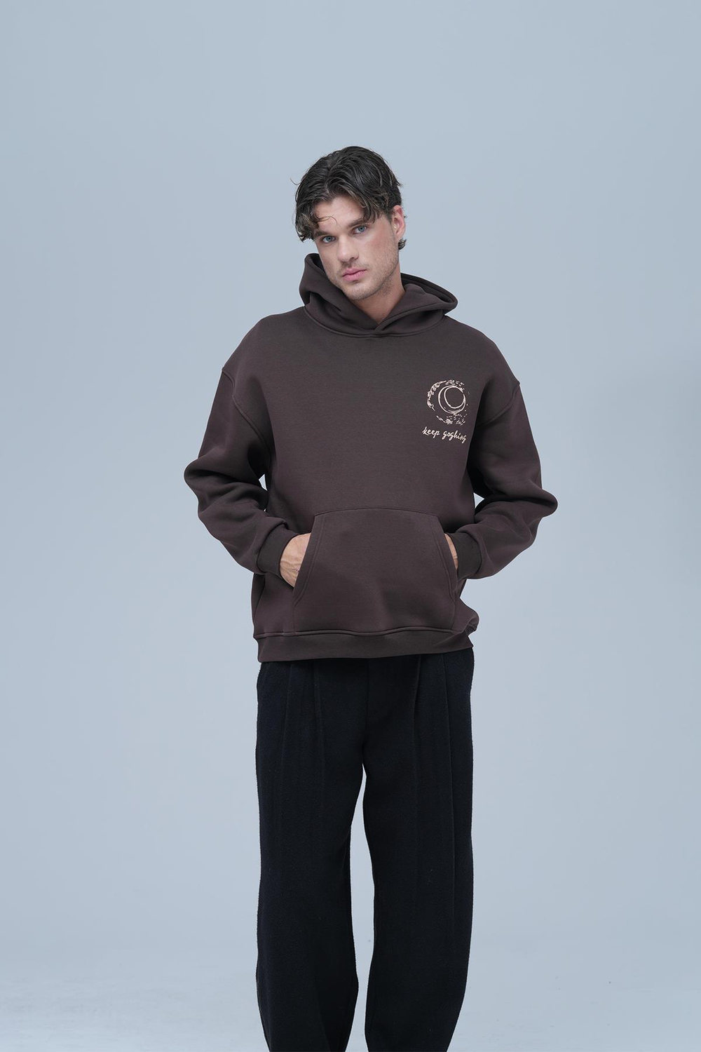 Beyond the Frame Oversize Sweatshirt Erkek Kahverengi