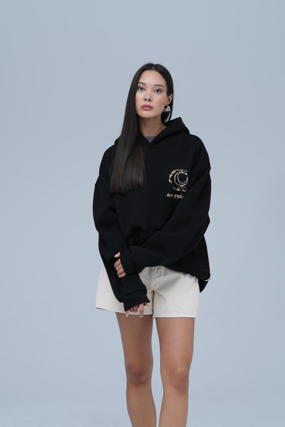 Beyond the Frame Oversize Sweatshirt Kadın Siyah