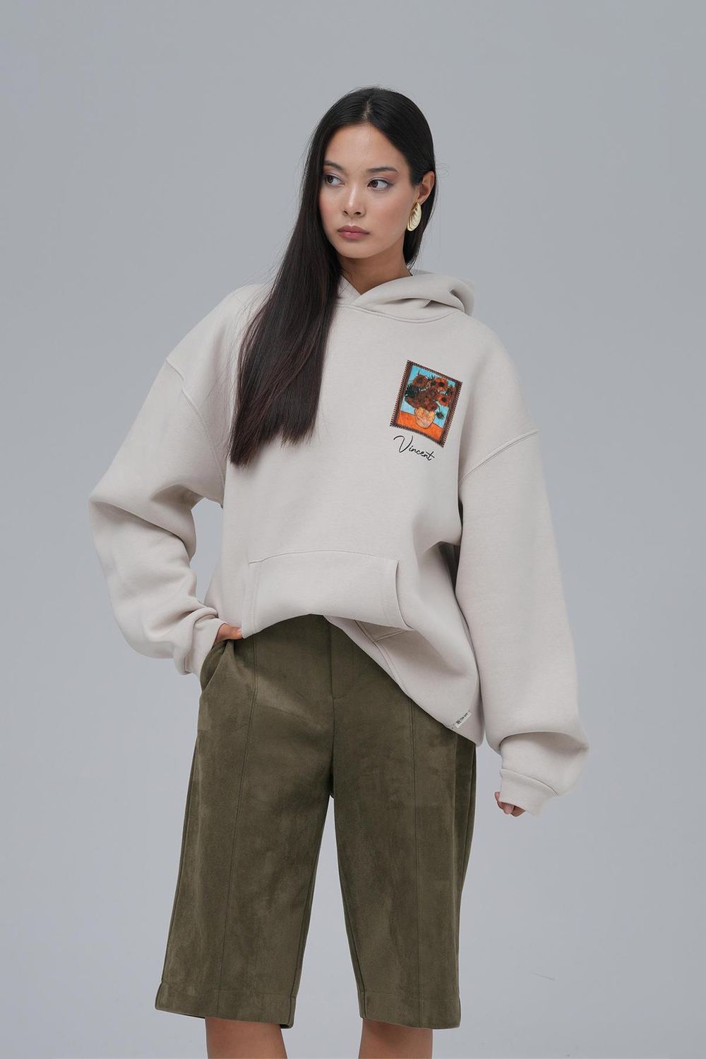 Beyond the Frames Oversize Sweatshirt Kadın Stone