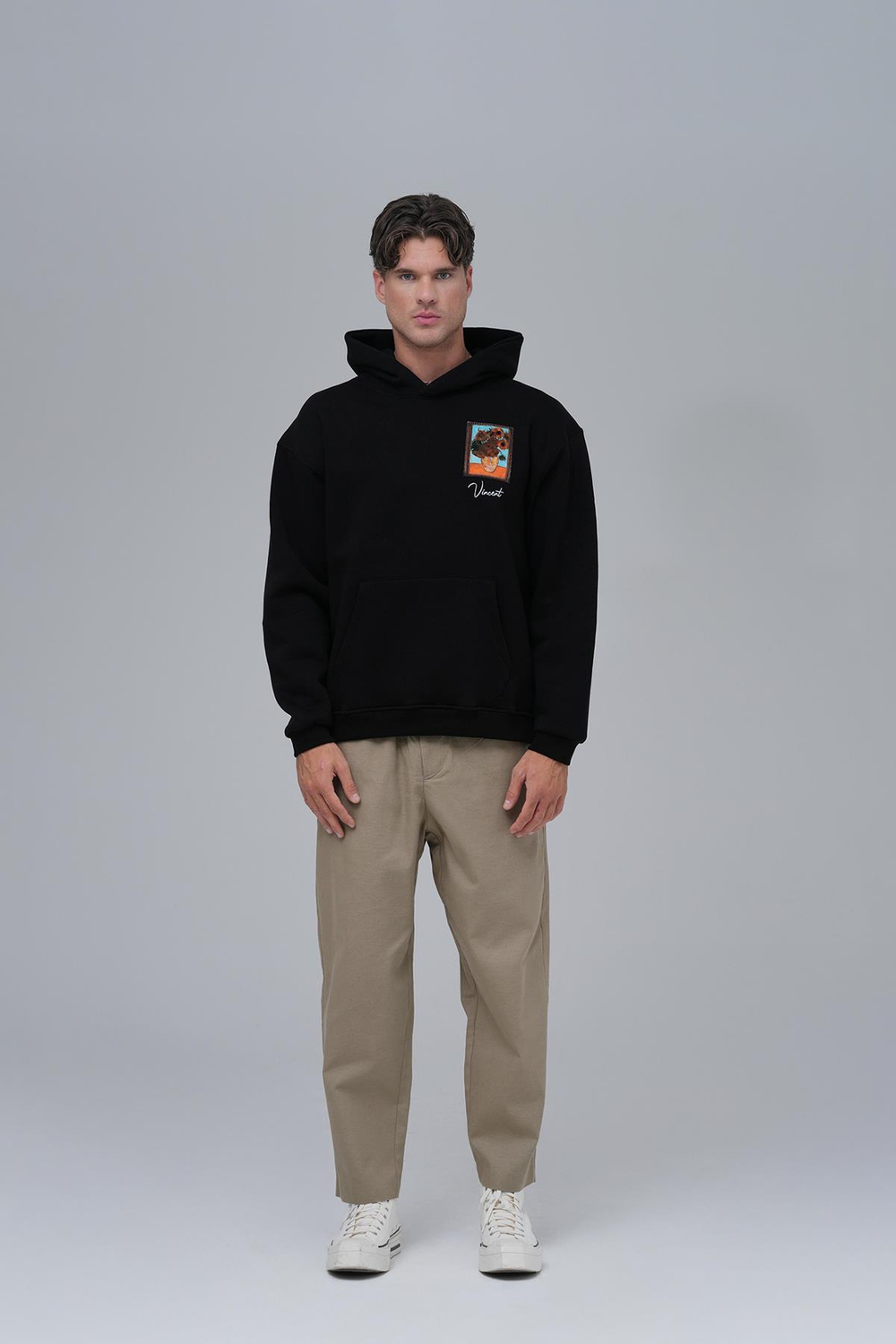Beyond The Frames Oversized Sweatshirt Black