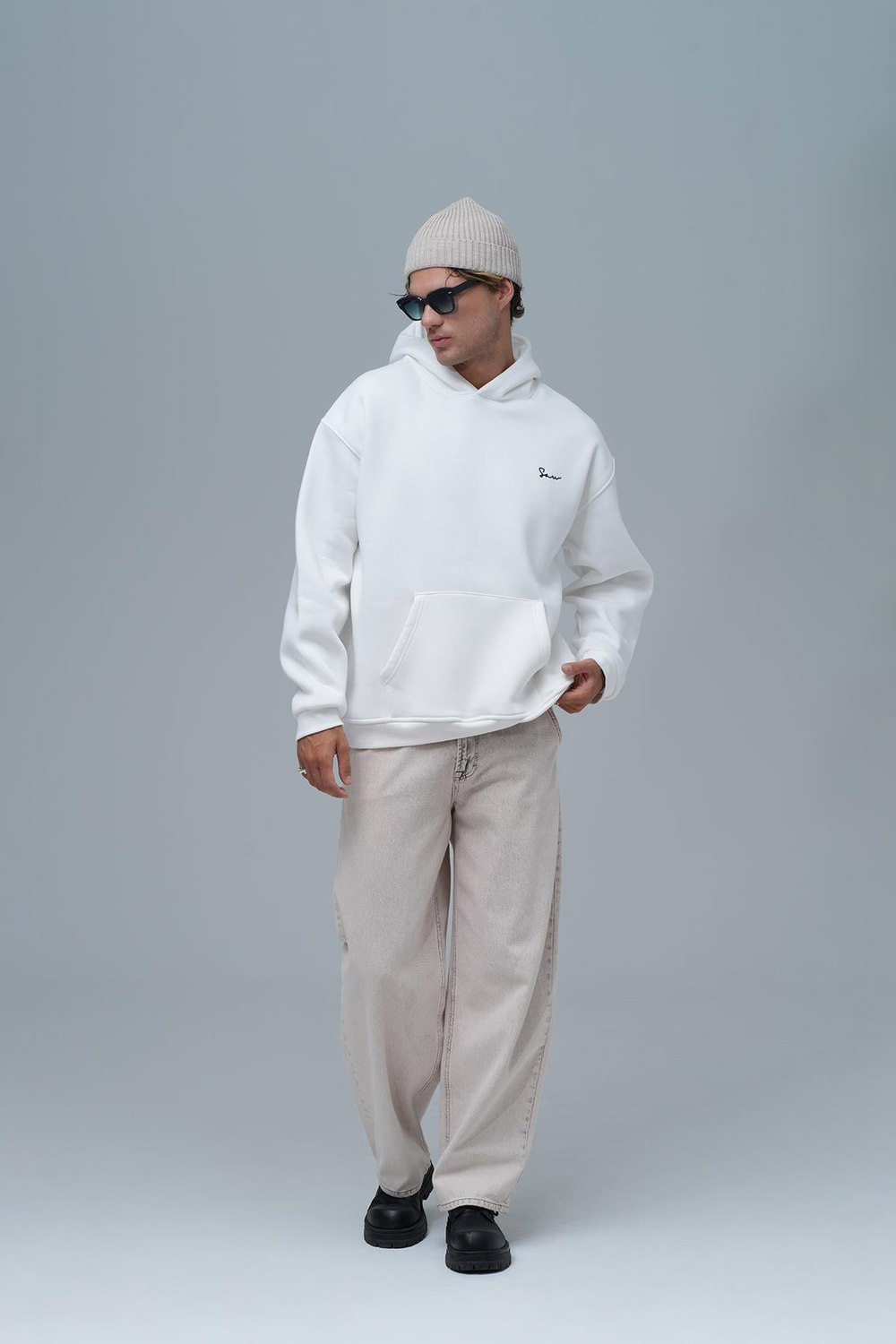 Echoes Of Roots Oversized Sweatshirt Off White