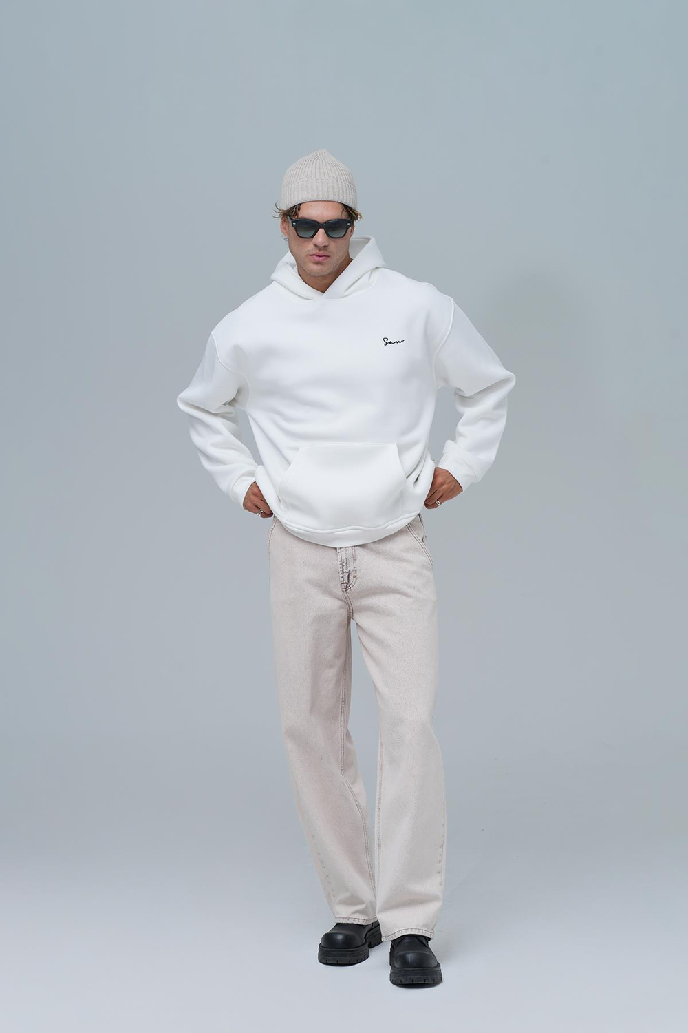 Echoes Of Roots Oversized Sweatshirt Off White