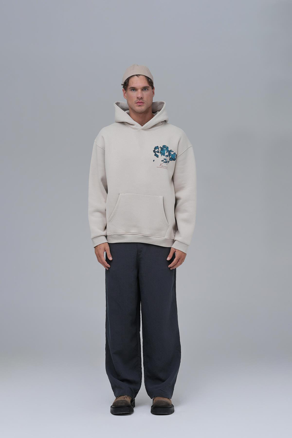 Mosaic Portrait Oversize Sweatshirt Erkek Stone
