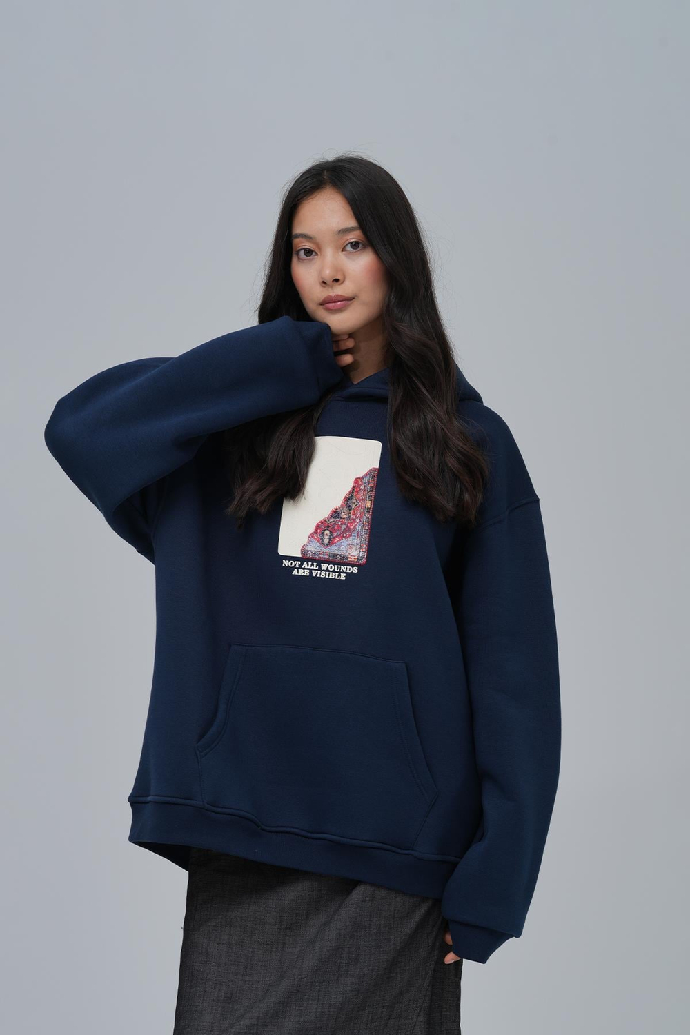 Not All Wounds Are Visible Oversize Sweatshirt Kadın İndigo