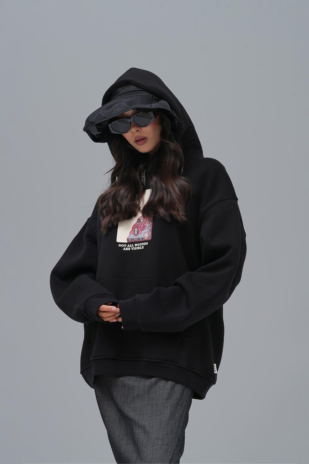 Not All Wounds Are Visible Oversize Sweatshirt Kadın Siyah