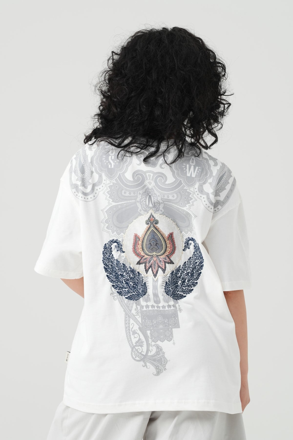 Paisley Wings Oversize Kadın Tişört Ekru