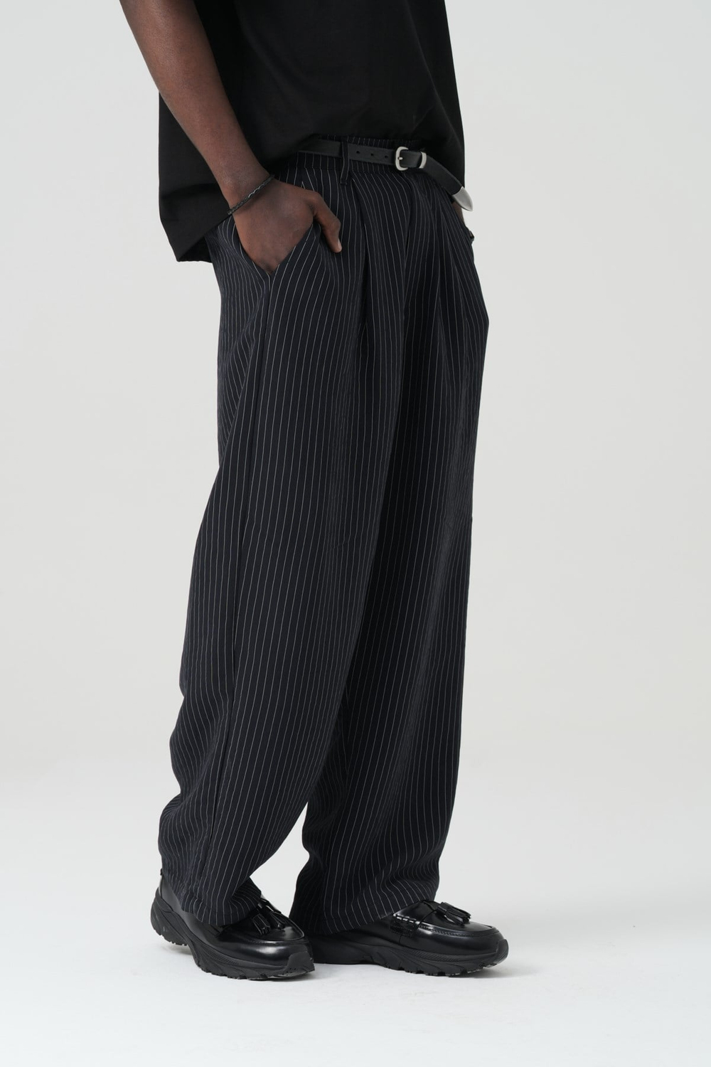 Tailor Stripe Relaxed Fit Erkek Pantolon Siyah