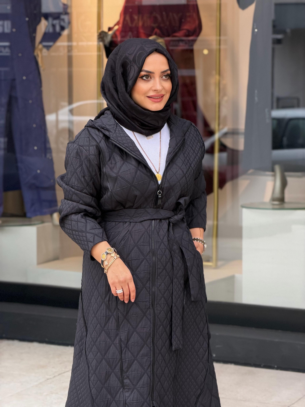 KAPİTONE MODEL KABAN