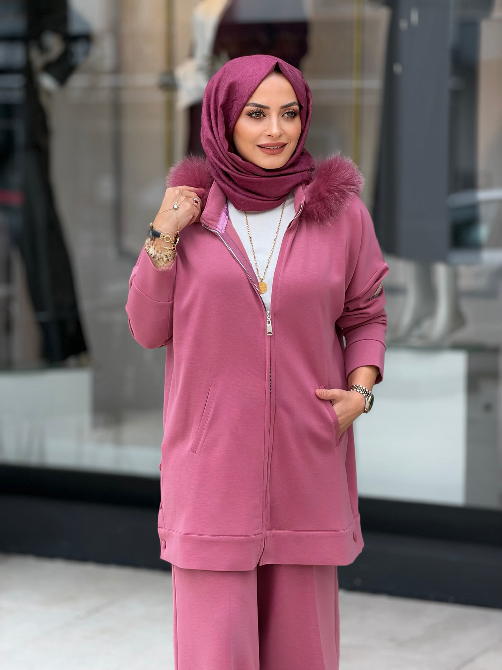 QUPRA KÜRK MODEL TAKIM