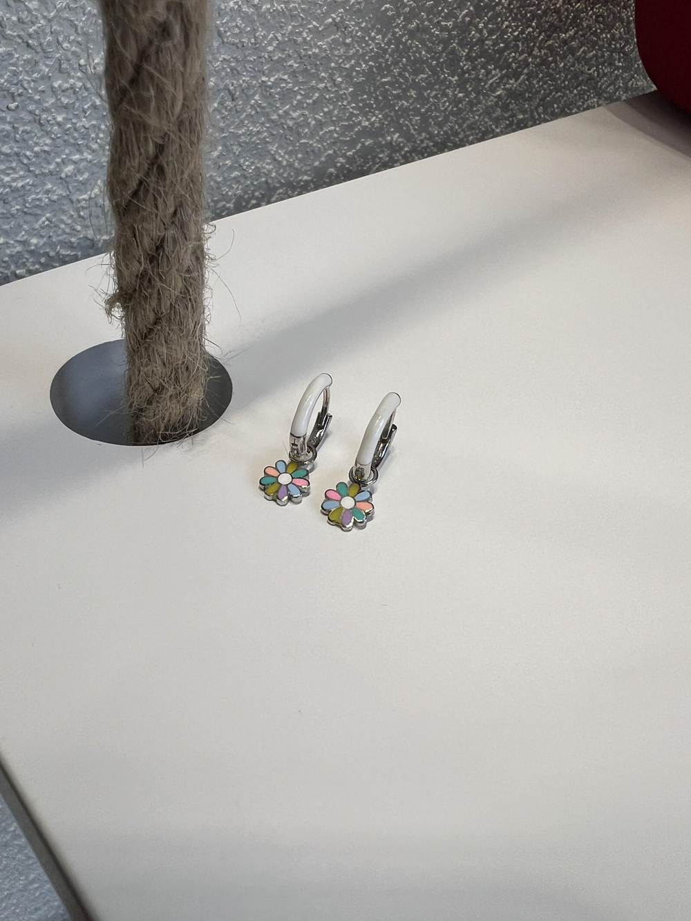Çocuk Gümüş Mineli Sallantılı Çiçek Küpe