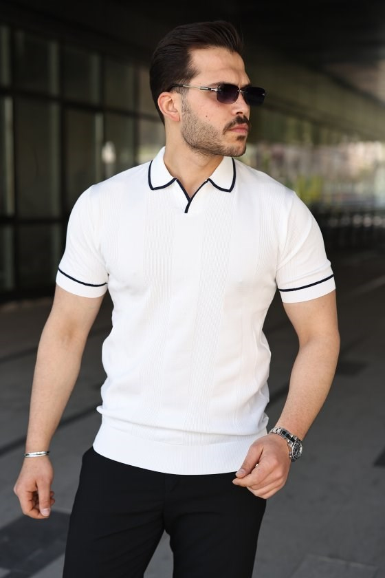 Erkek Dokulu Desen Yakalı Kısa Kollu Tişört