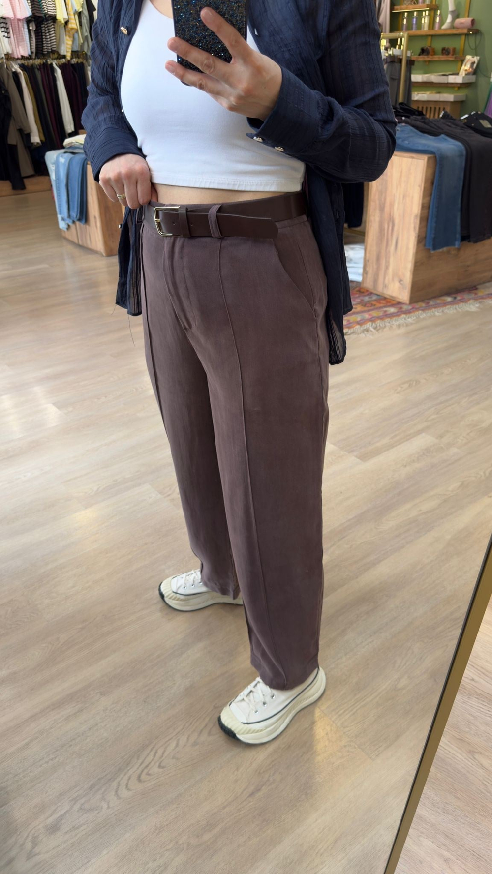 Yumuşak Dokulu Kemerli Havuç Model Pantolon Kahve