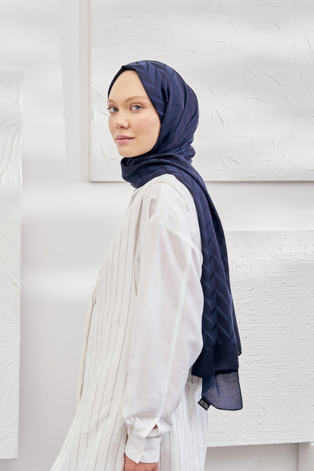 Armanda Jakarlı Şal - Zigzag Desenli - Lacivert