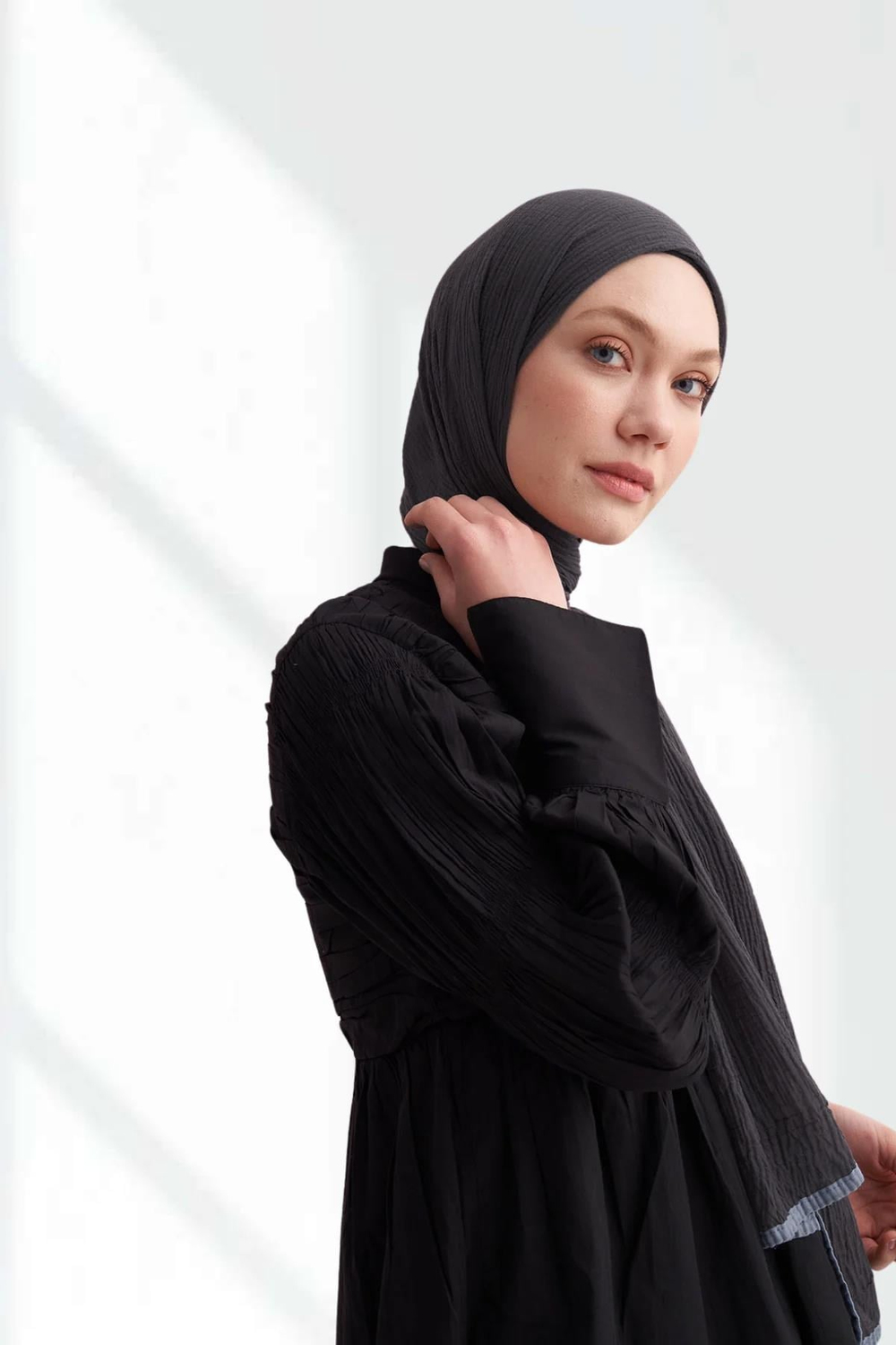 Armanda Müslin Biyeli Şal - Gri Mavi