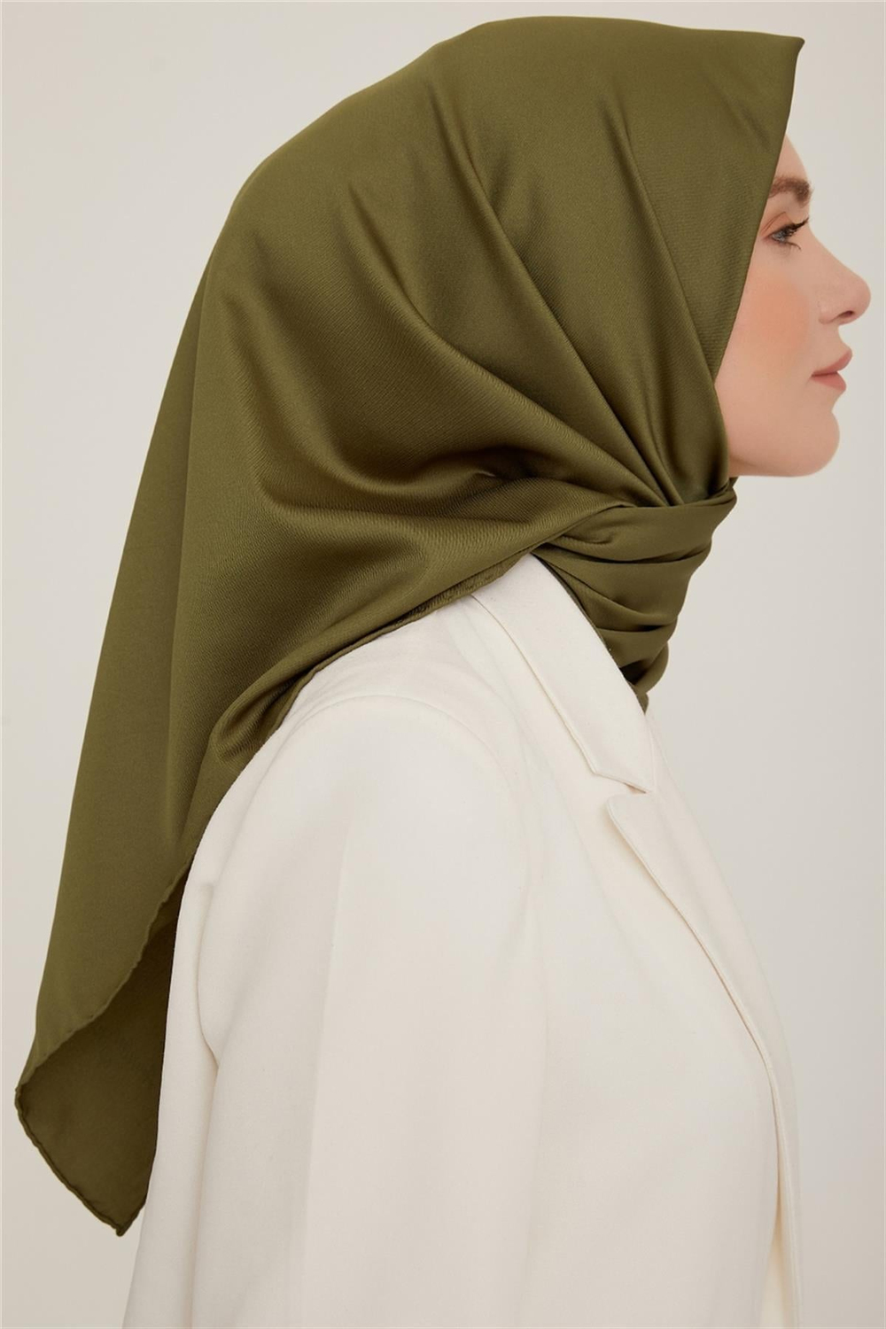 Armine Düz Twill Eşarp - Haki 767