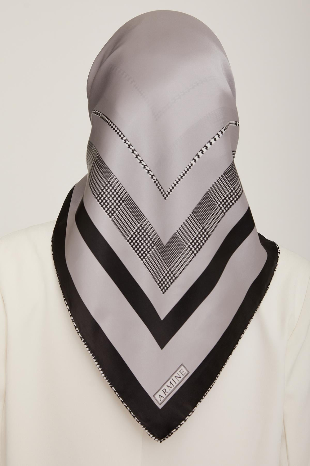 Armine İpek Eşarp 2023 Kış 8811-32 Siyah Gri Twill