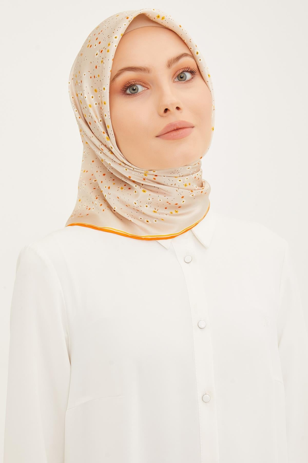 Armine İpek Eşarp 2023 Yaz 8900-01 Twill