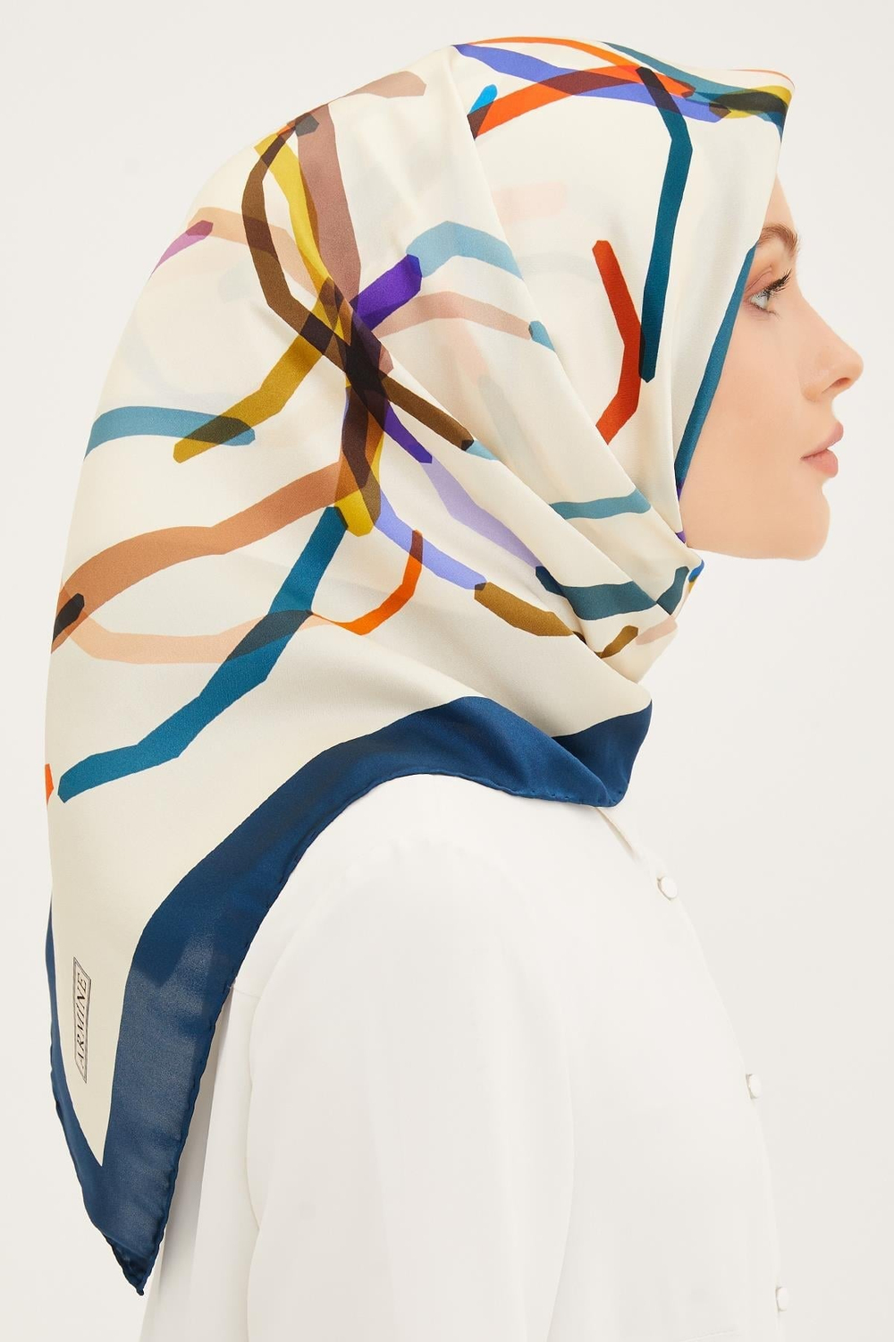 Armine İpek Eşarp 2023 Yaz 8902-55 Twill