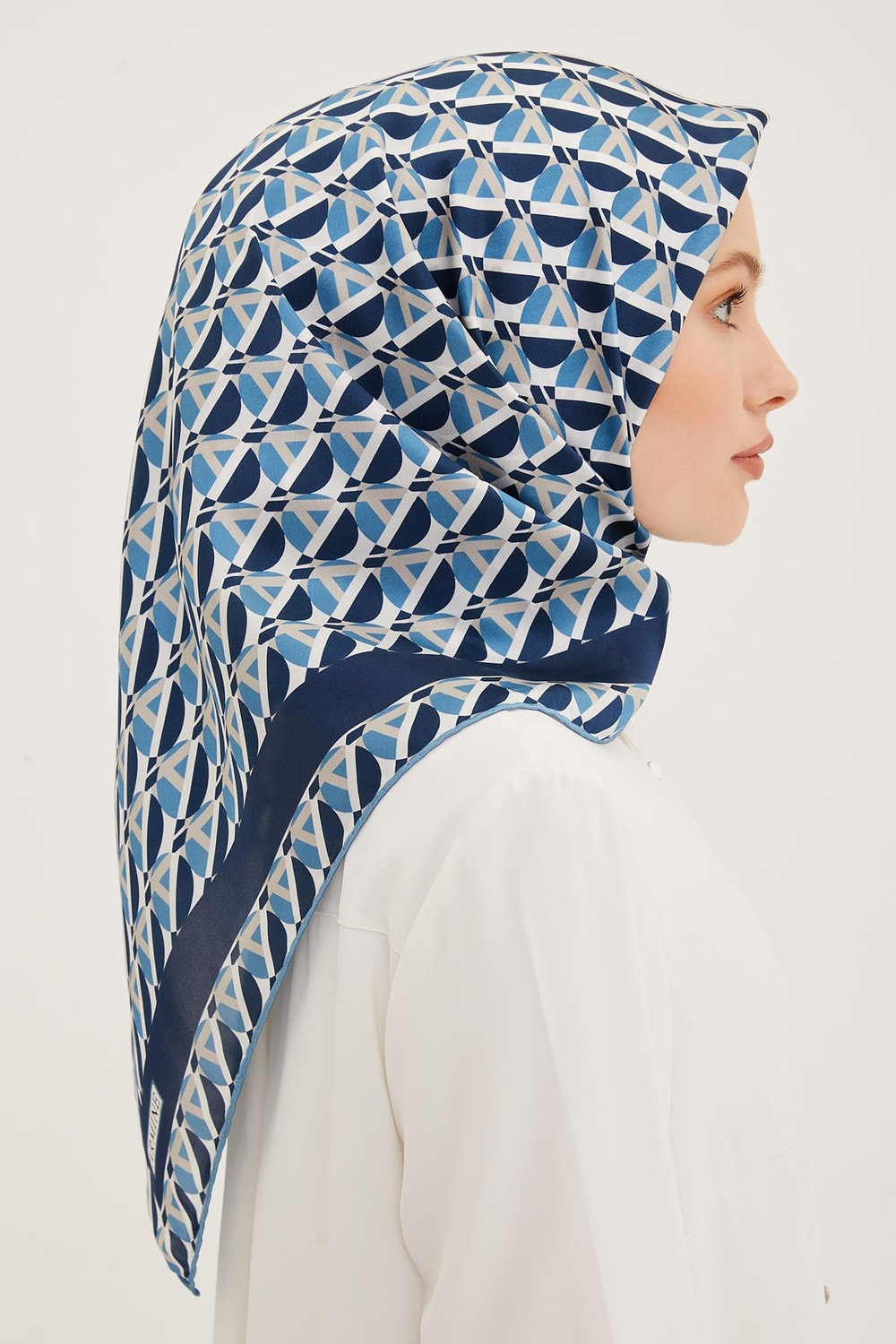 Armine İpek Eşarp 2023 Yaz 8903-33 Twill