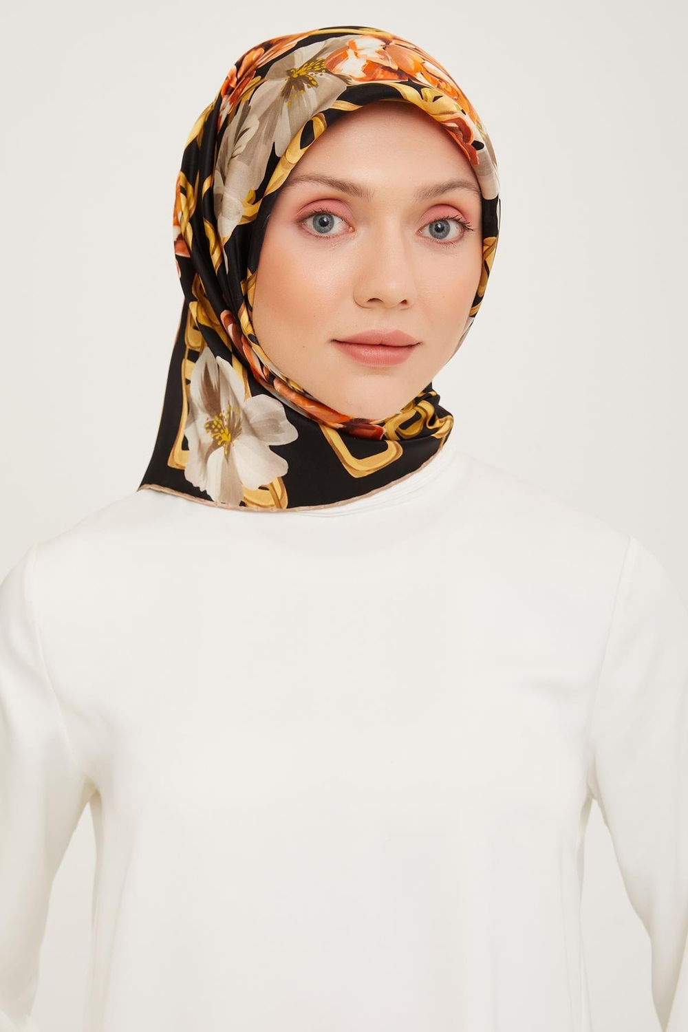 Armine İpek Eşarp 2024 Kış - 9034-02 Twill