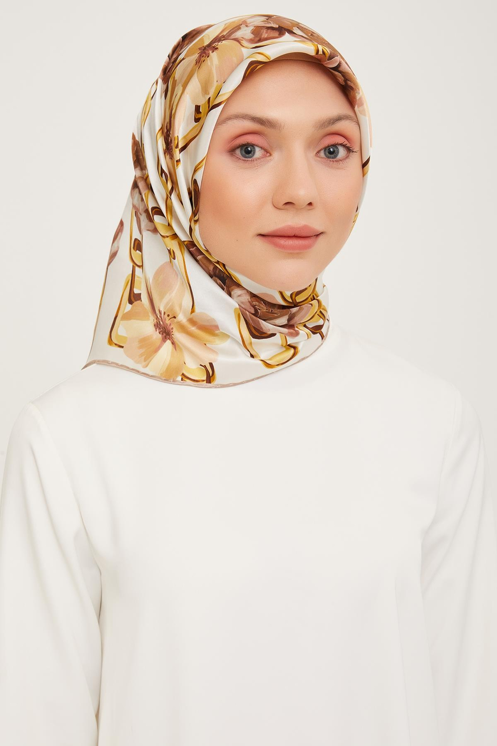 Armine İpek Eşarp 2024 Kış - 9034-37 Twill