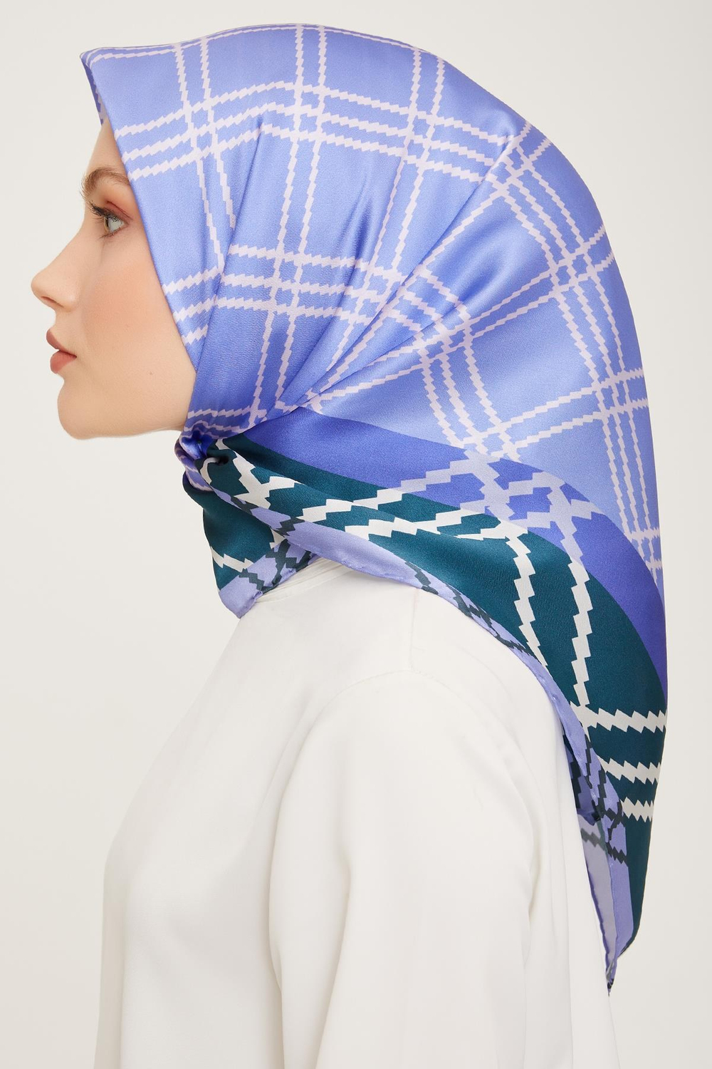 Armine İpek Eşarp 2024 Kış - 9040-55 Twill