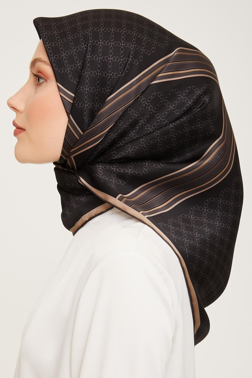 Armine İpek Eşarp 2024 Kış - 9054-01 Siyah Sura