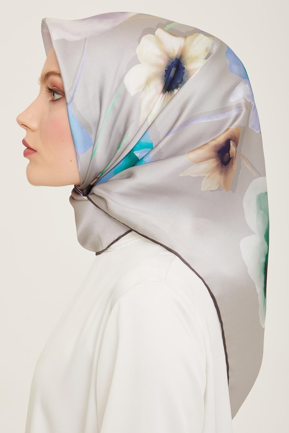Armine İpek Eşarp 2024 Yaz - 9105-32 Gri Zümrüt Sura