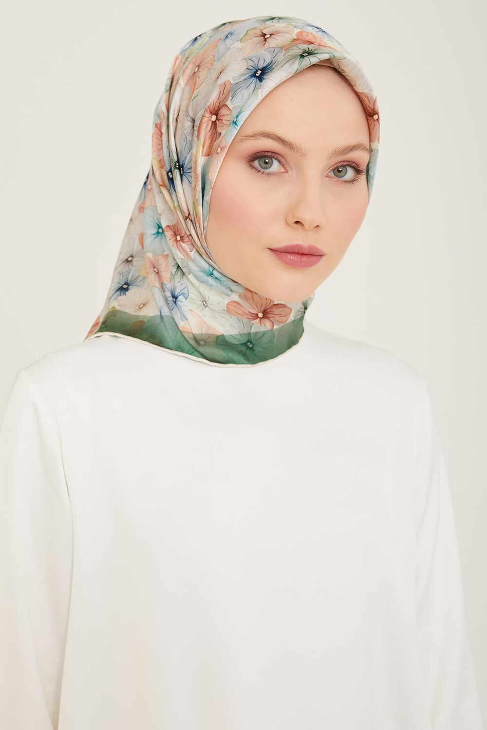 Armine İpek Eşarp 2024 Yaz - 9108-84 Sura