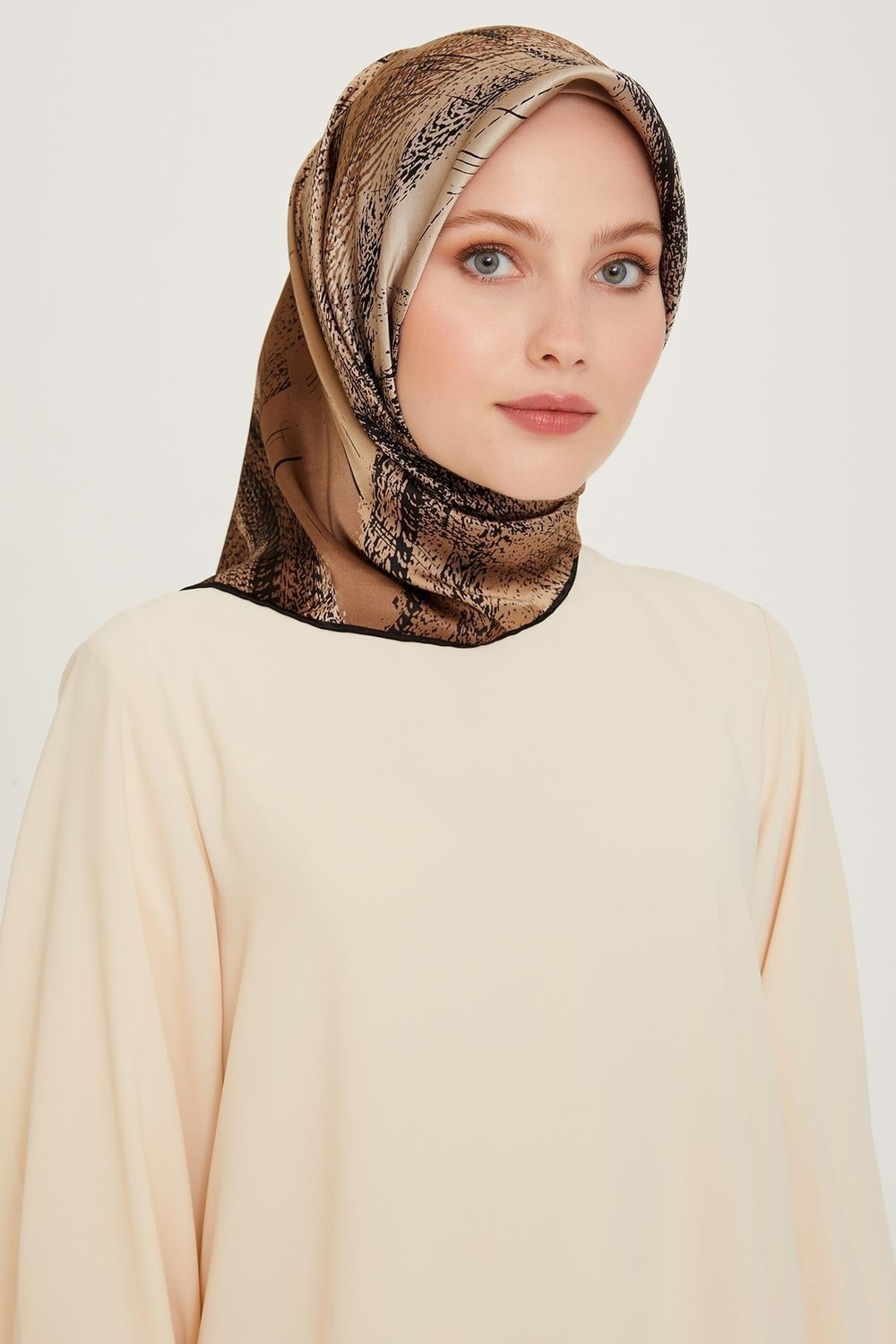 Armine İpek Eşarp 2025 Kış - 9236-08 Bej Kahve Twill