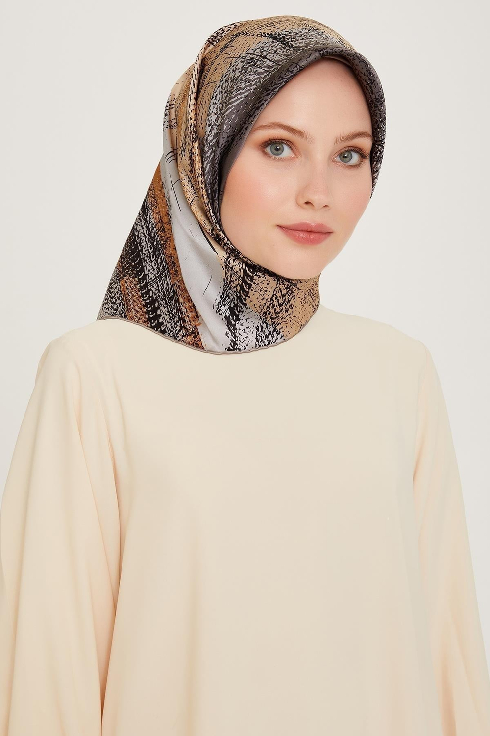 Armine İpek Eşarp 2025 Kış - 9236-32 Gri Bej Twill