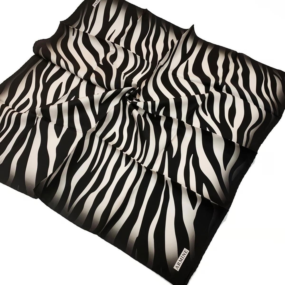 Armine İpek Eşarp Nostalji - 8274-01 Siyah Krem Zebra Twill