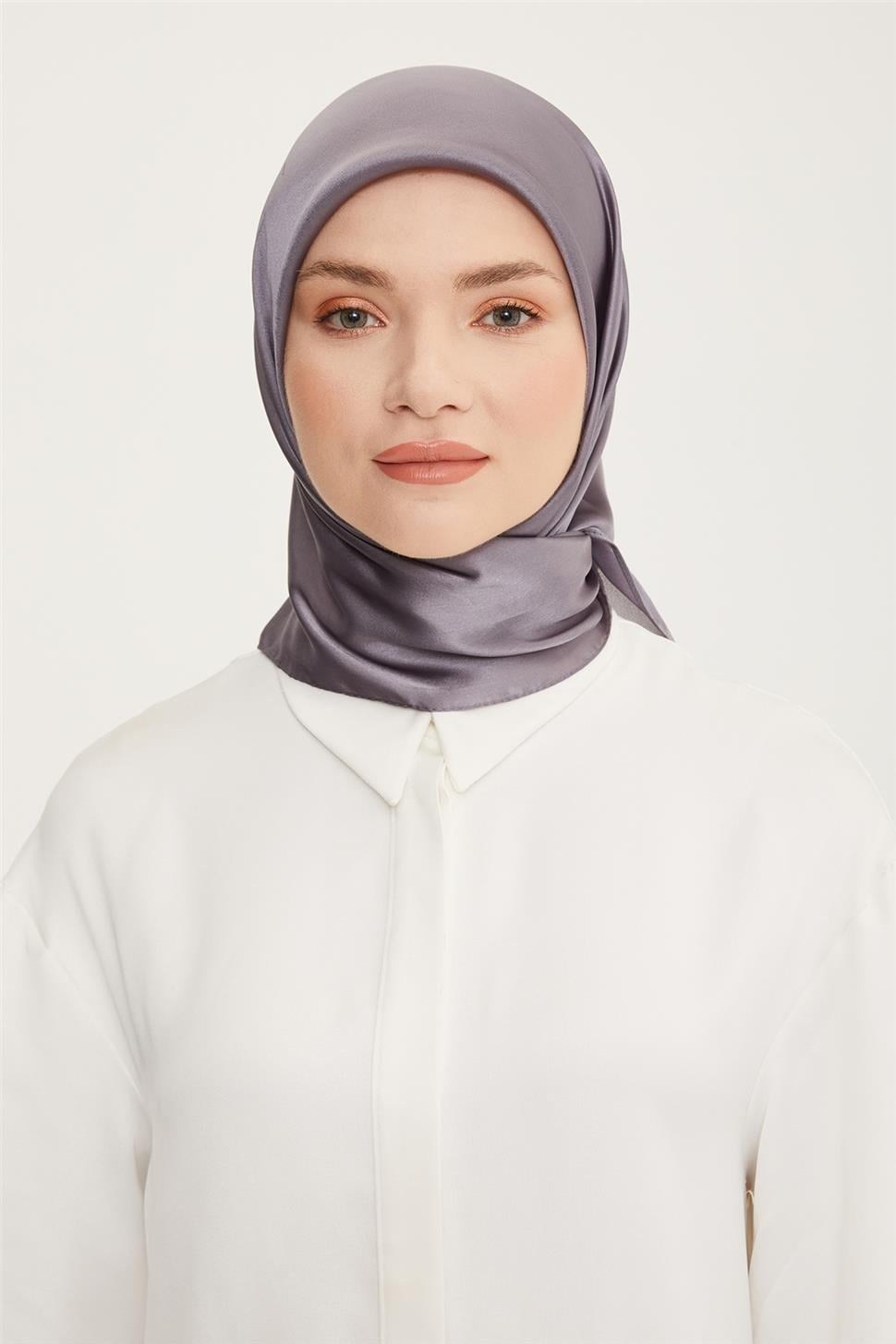 Armine Janjan Eşarp - Füme 831