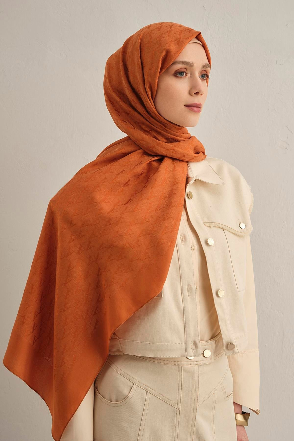 Armine Pamora Şal - Monogram Desenli 3 - Turuncu 43