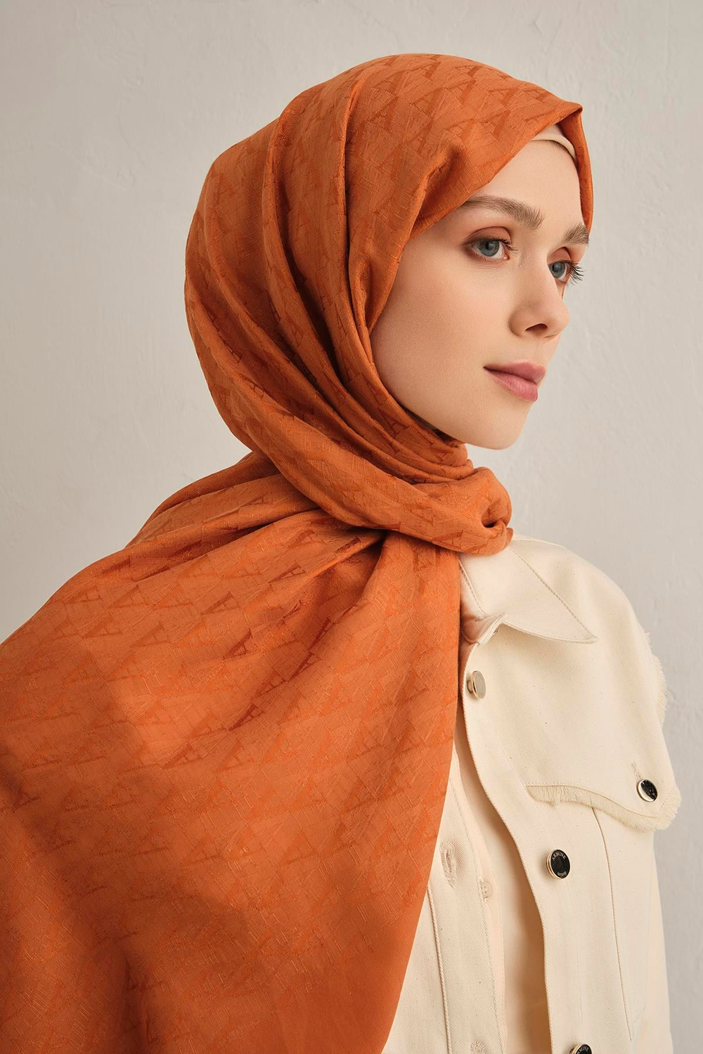 Armine Pamora Şal - Monogram Desenli 3 - Turuncu 43