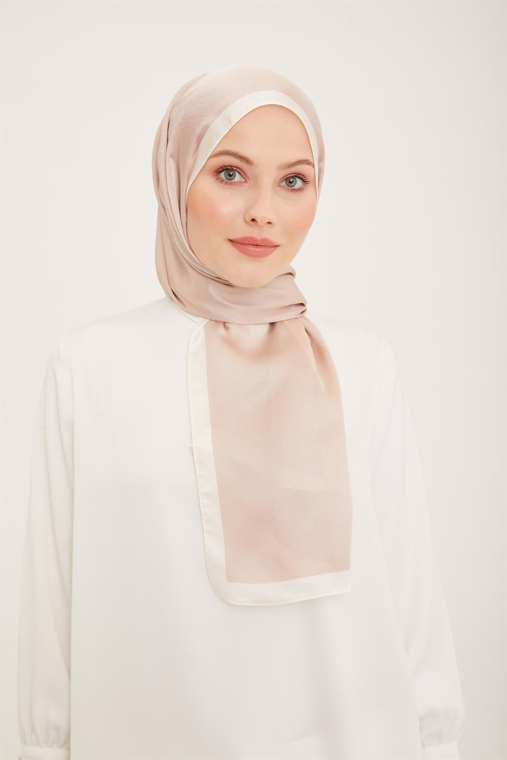 Armine Trend Janjan Şal - Soft Pudra 08