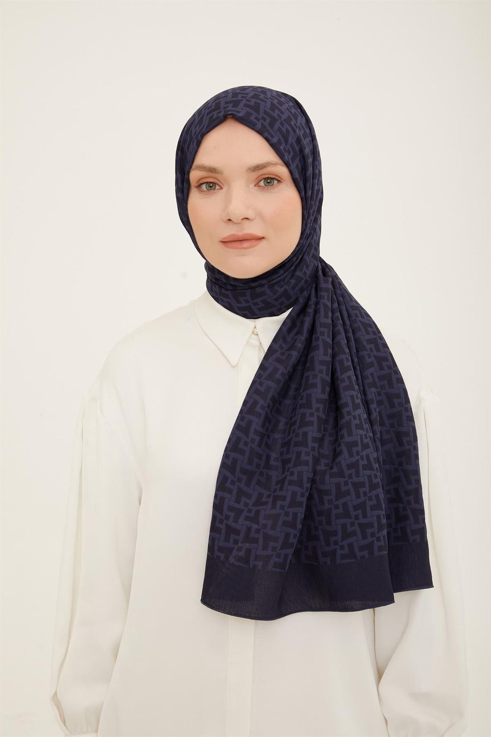 Armine Trend Ultra Light Şal - 11 - Lacivert 23048