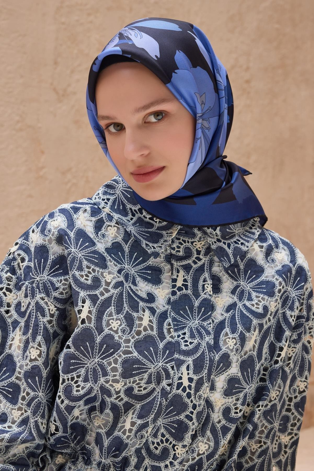 Belli İpek Eşarp - 4100-32 Lacivert Twill