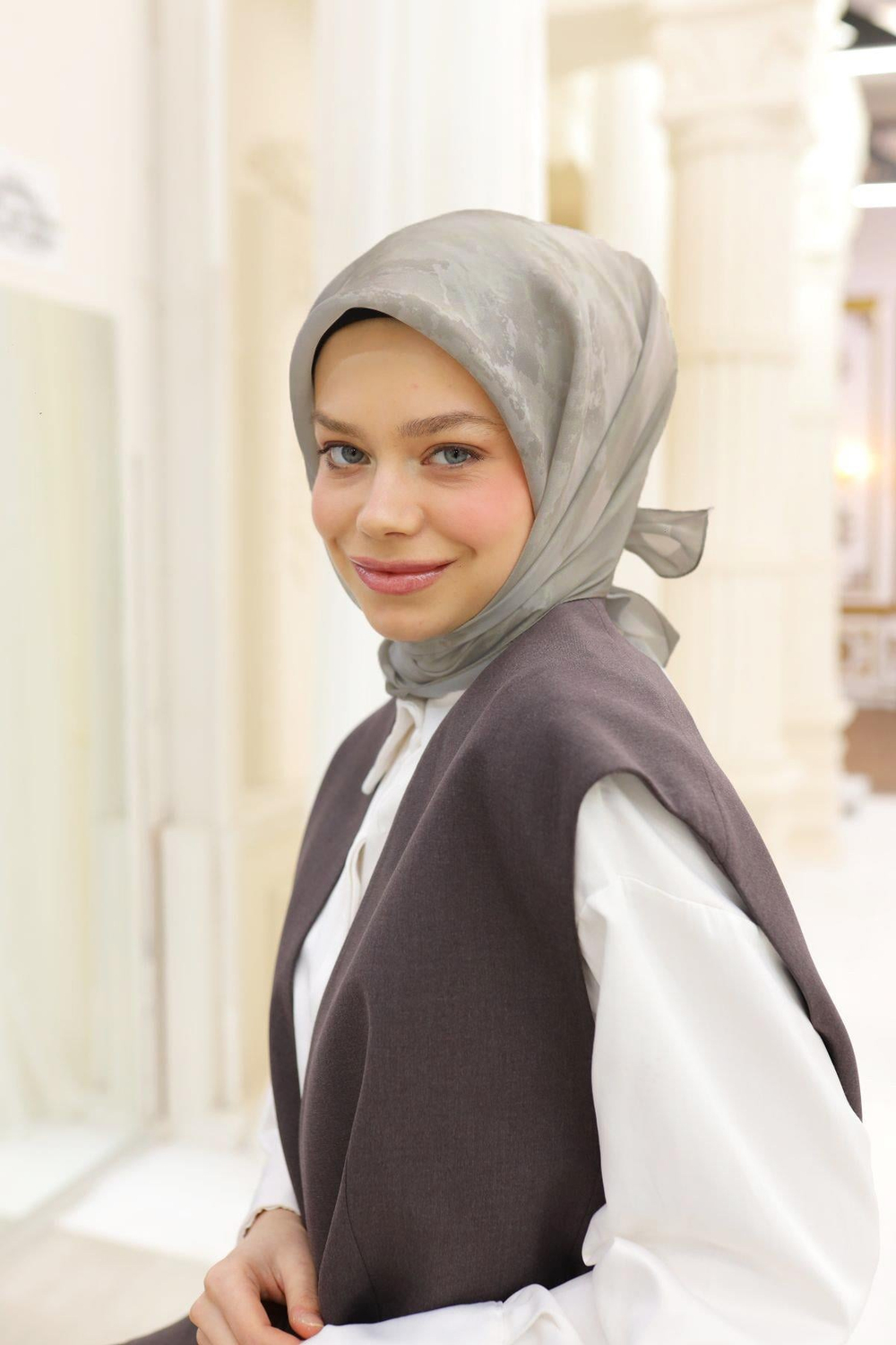 Silk Home Desenli Shiny Eşarp - 8647 - Açık Taş