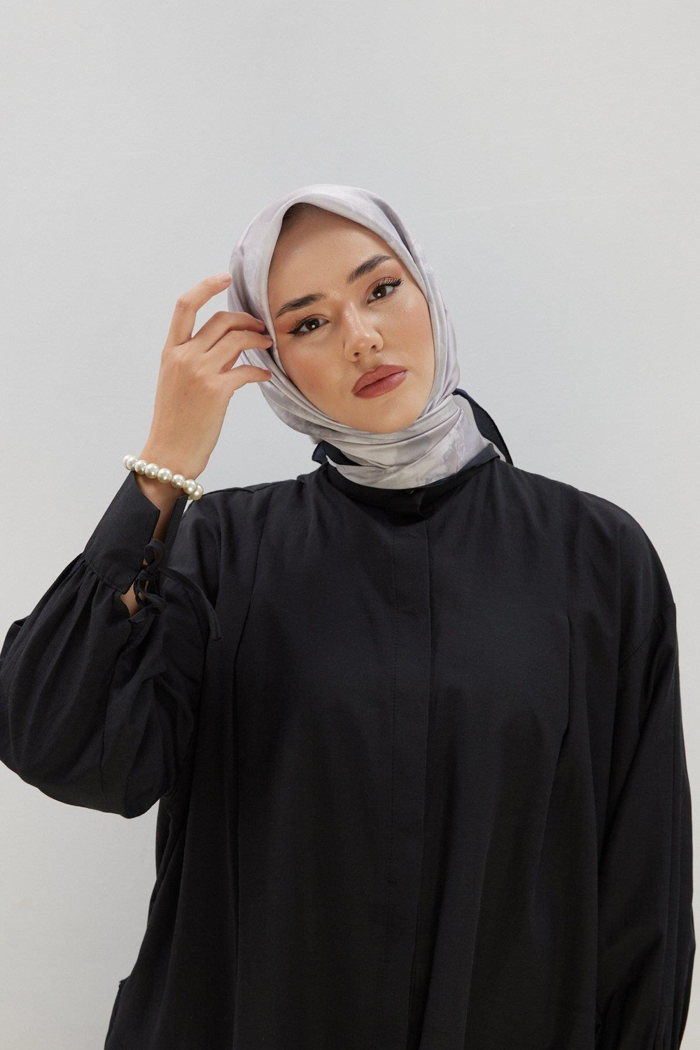 Silk Home Desenli Shiny Eşarp - 8647 - Taş Siyah