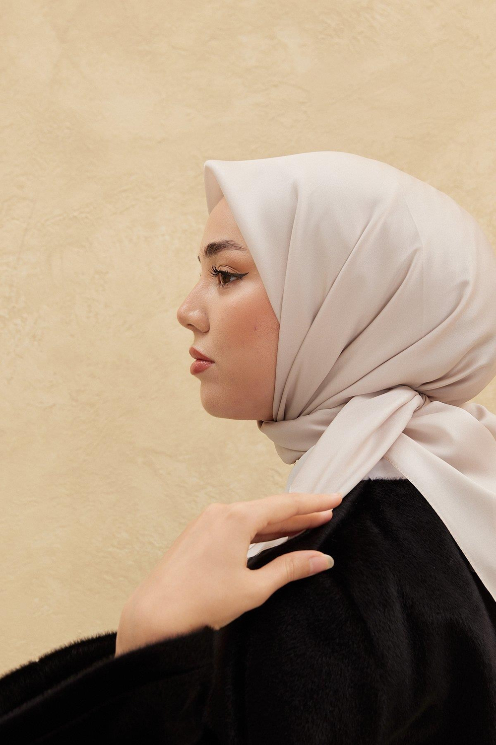 Silk Home Düz Shiny Eşarp - Krem
