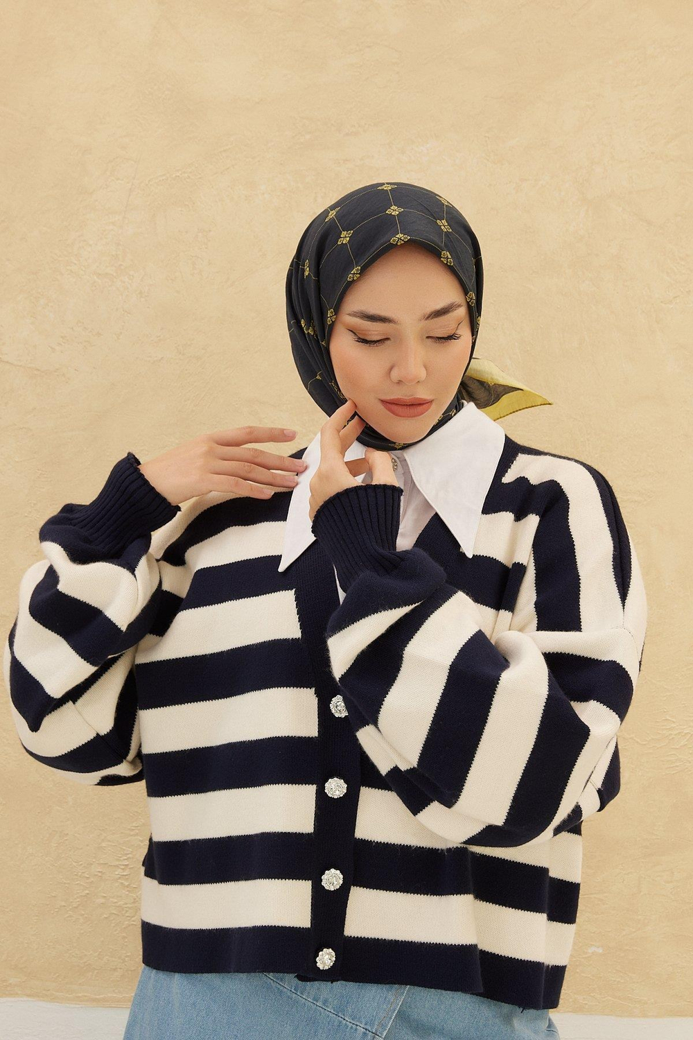 Silk Home Olinda Eşarp - Siyah Safran