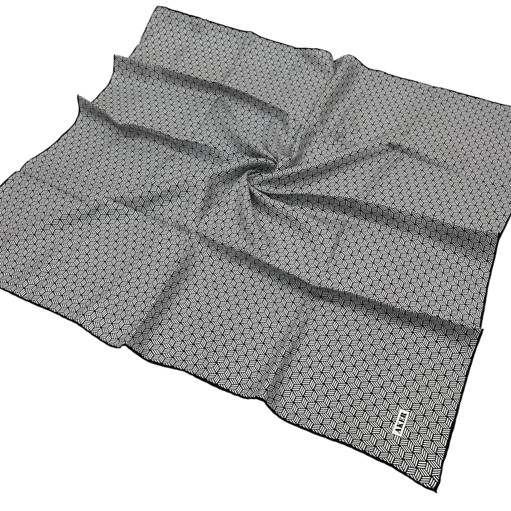 Aker İpek Eşarp - 8911713-911 Gümüş Twill