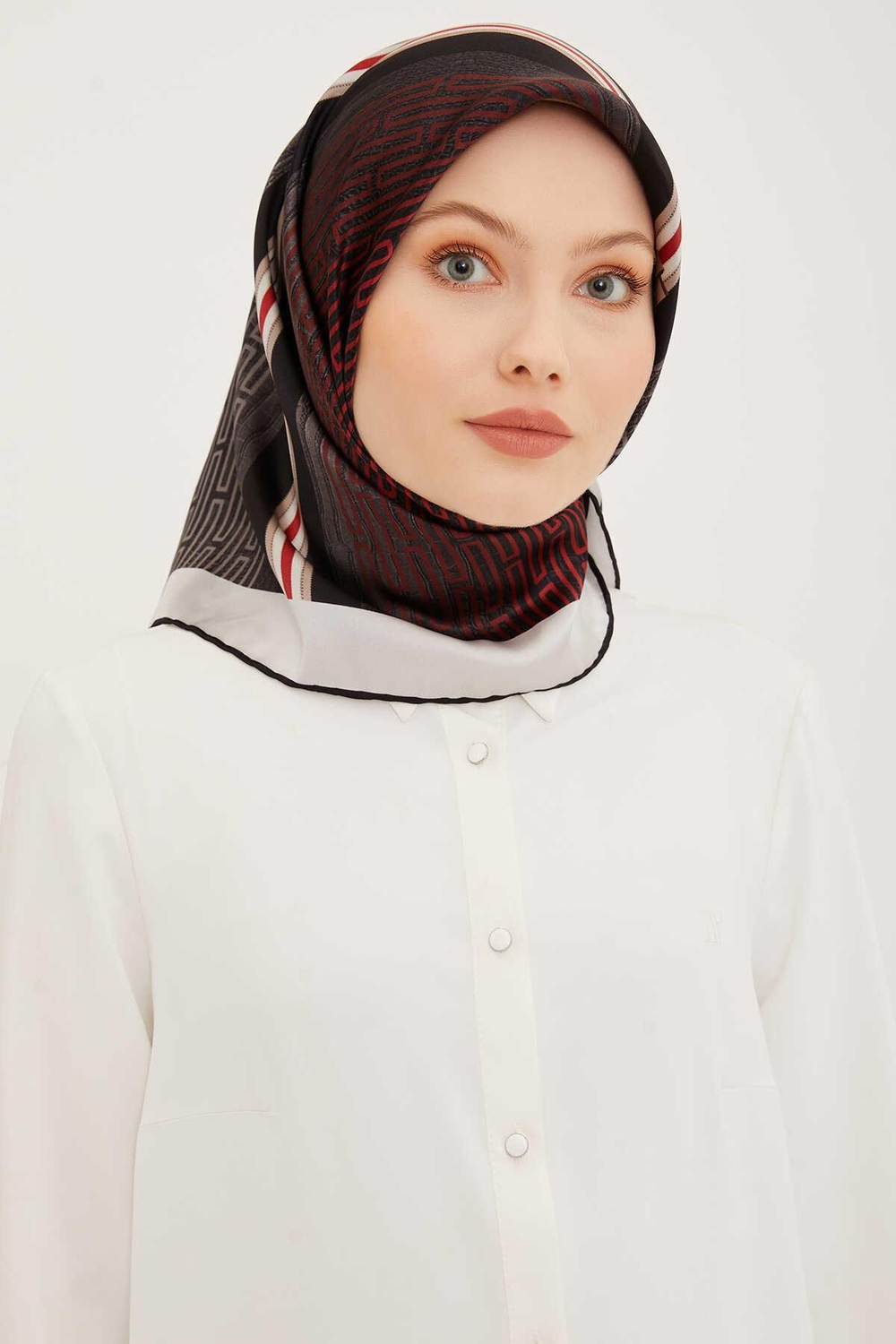 Armine İpek Eşarp 2023 Yaz 8930-37 Twill