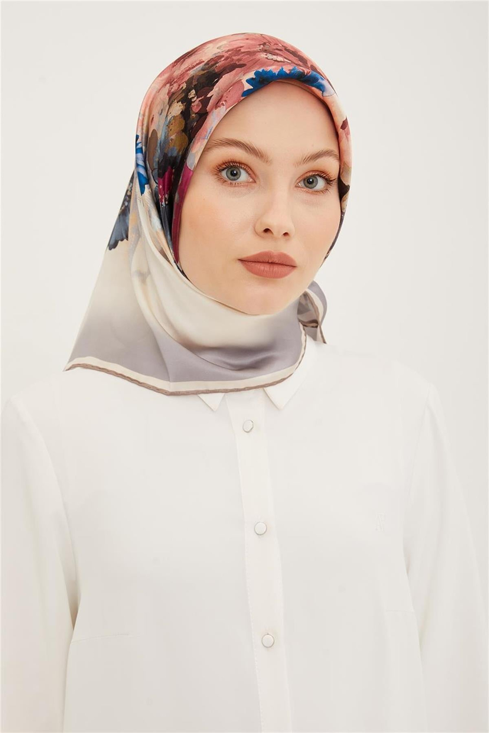 Armine İpek Eşarp 2023 Yaz 8949-08 Twill