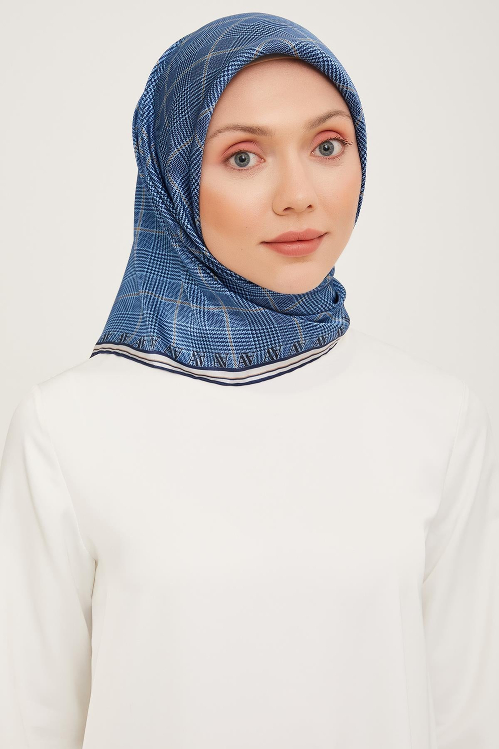 Armine İpek Eşarp 2024 Kış - 9029-03 Twill