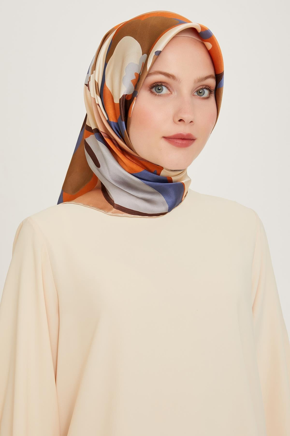Armine İpek Eşarp 2025 Kış - 9200-33 Twill