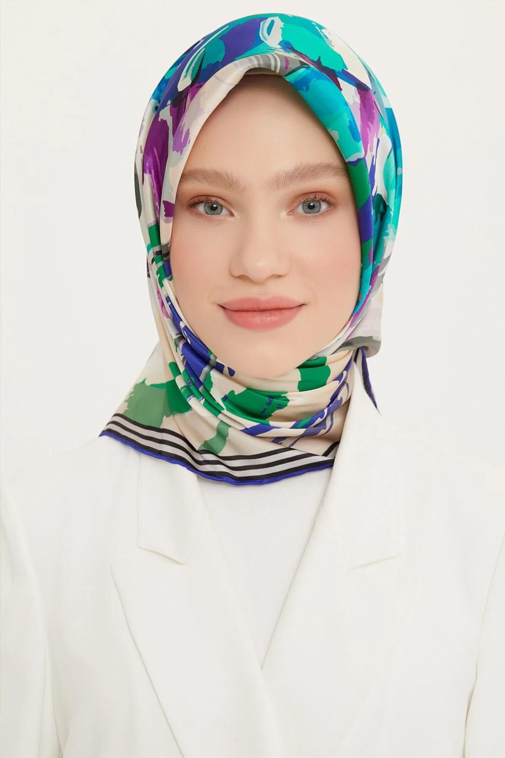 Armine İpek Eşarp Nostalji - 8713-51 Mor Mavi Sura
