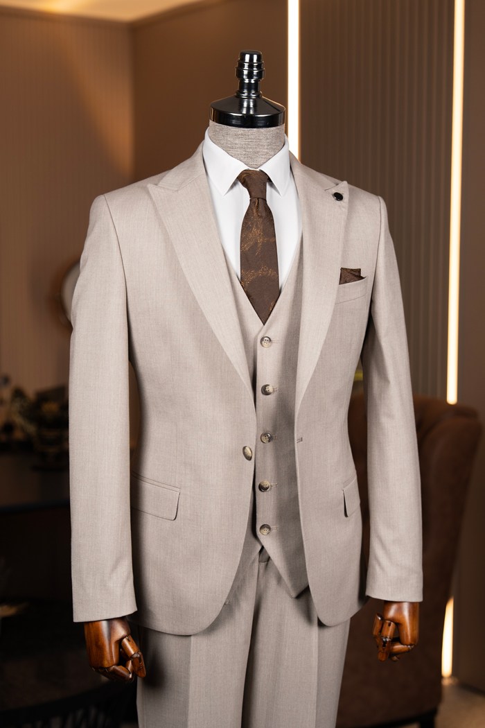 Exclusive Yelekli Takım Elbise Bej